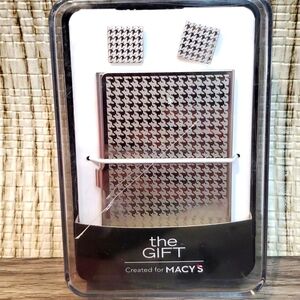 🍄 NWT CARD CASE & CUFFLINKS